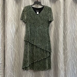 Connected Apparel Black and Olive Dress Size 10